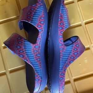 Alegria WOMENS Printed Slide Sandals
Orbyt Sayulita Days size 39